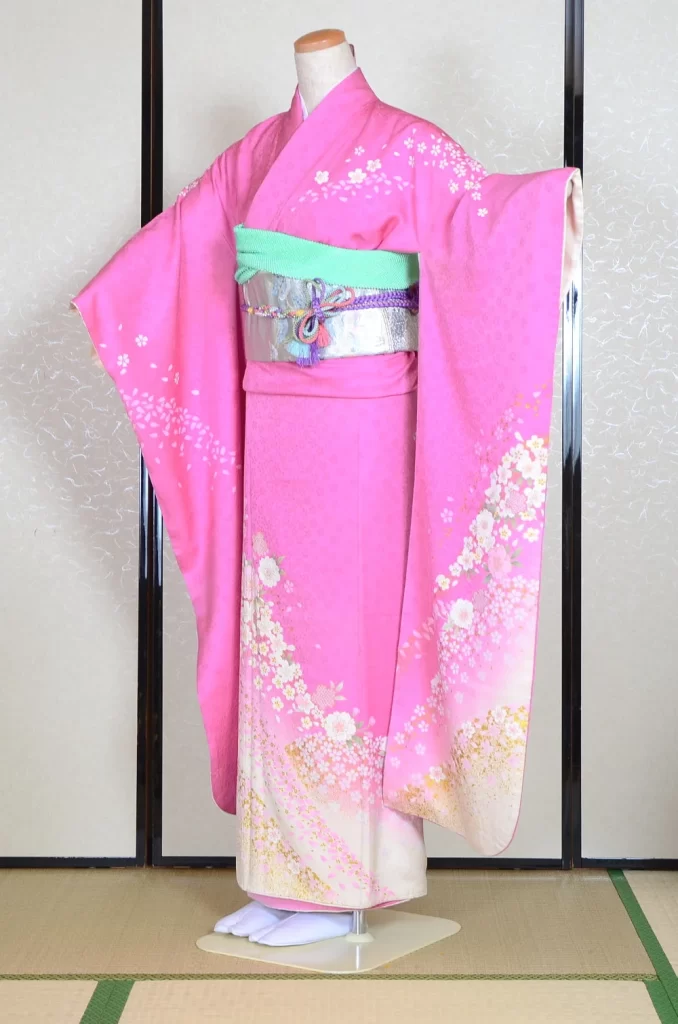Furisode Kimono FK1-385 Dress Form