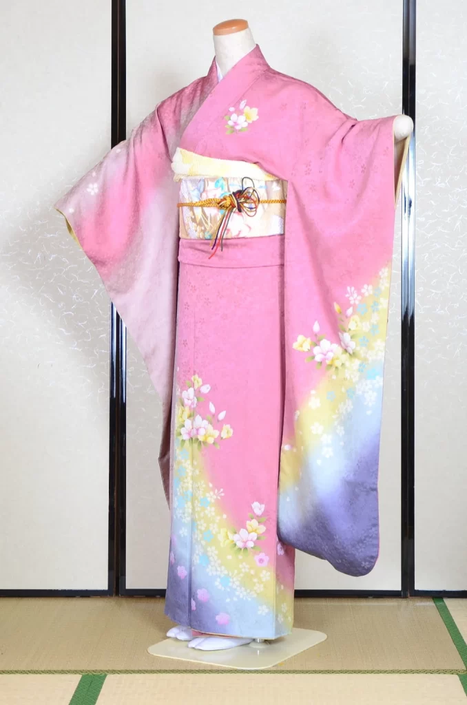 Furisode Kimono FK1-390 Dress Form