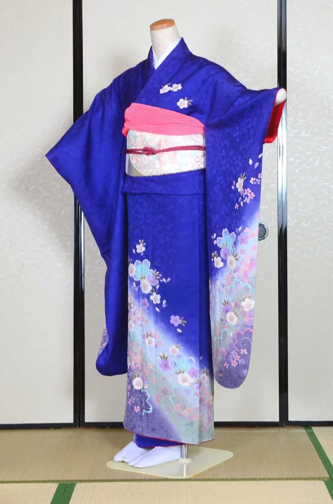 Furisode Kimono FK1-421 Dress Form