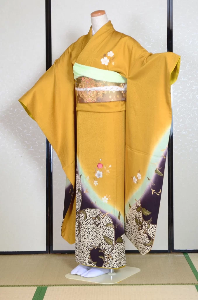 Furisode Kimono FK1-422 Dress Form
