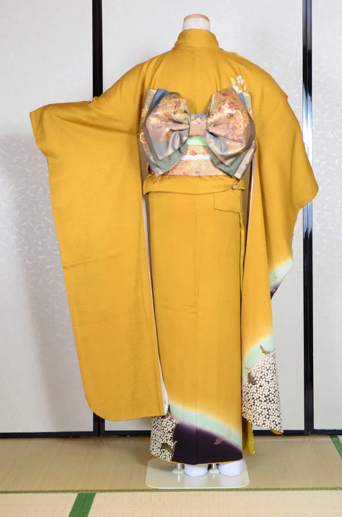 Furisode Kimono FK1-422 Dress Form