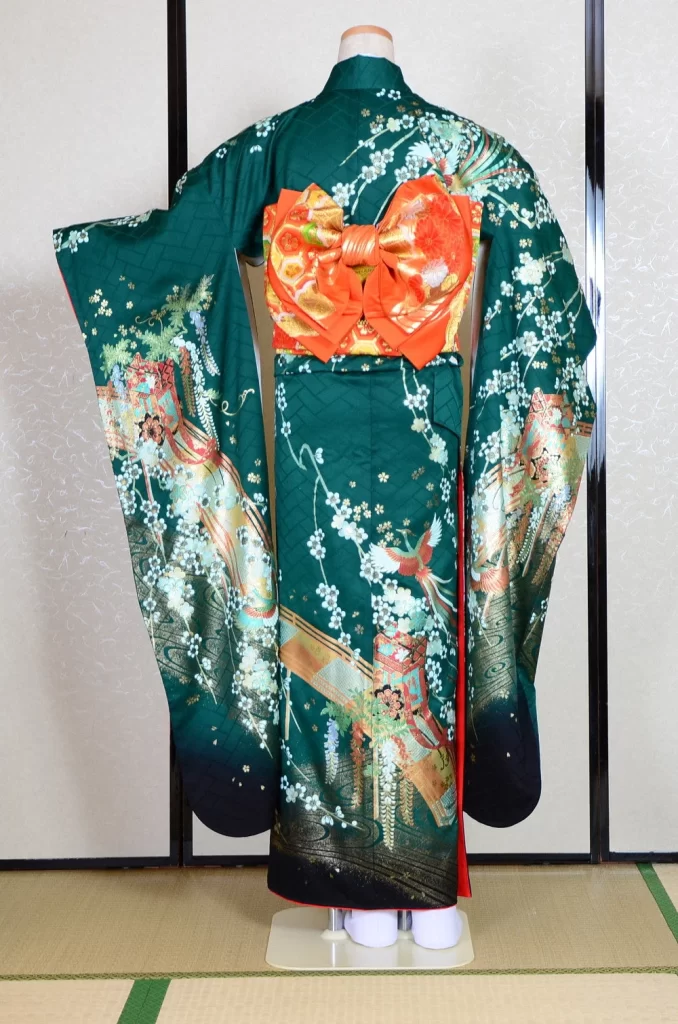 Furisode Kimono FK1-440 Dress Form