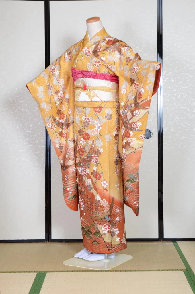 Furisode Kimono FK1-542 Dress Form