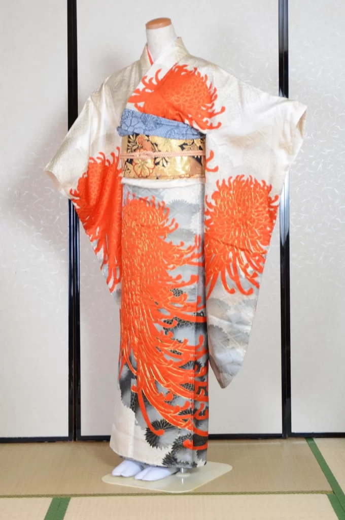 Furisode Kimono FK1-566 Dress Form