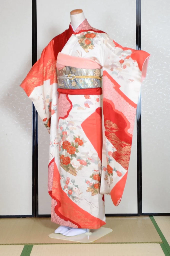 Furisode Kimono FK1-568 Dress Form