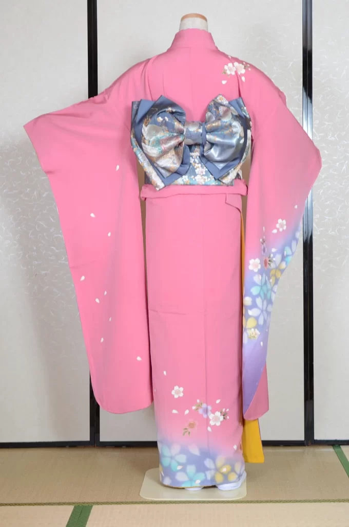 Furisode Kimono FK1-571 Dress Form