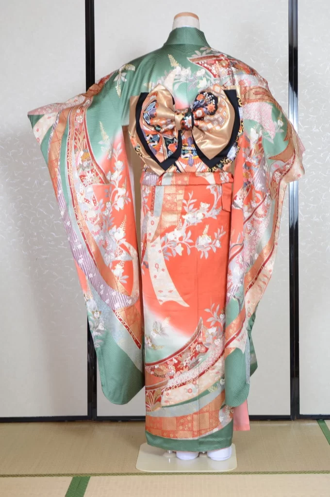 Furisode Kimono FK1-572 Dress Form