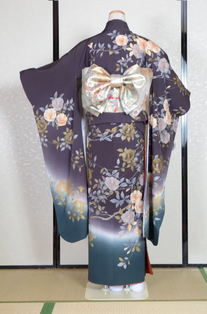 Furisode Kimono FK1-575 Dress Form