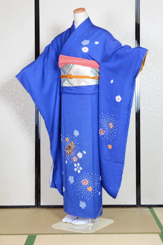 Furisode Kimono FK1-580 Dress Form