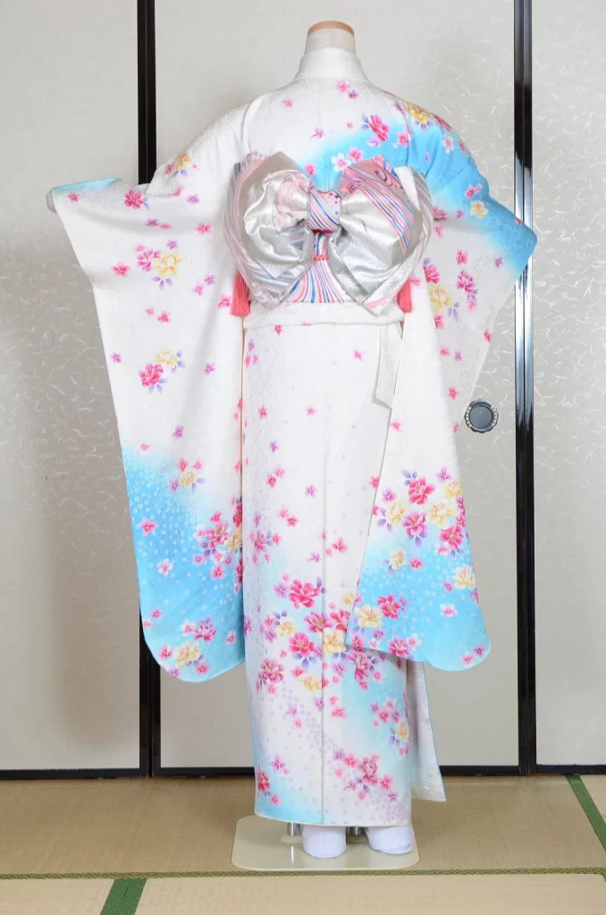 Furisode Kimono FK1-759 Dress Form