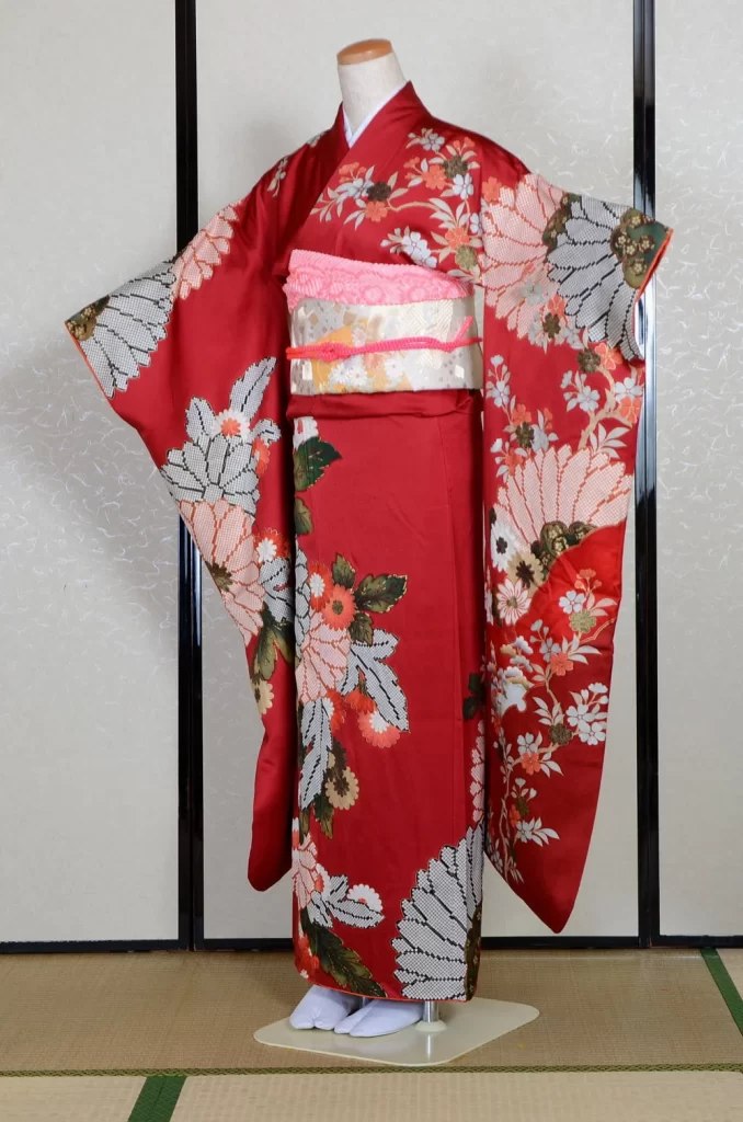 Furisode Kimono FK1-860 Dress Form