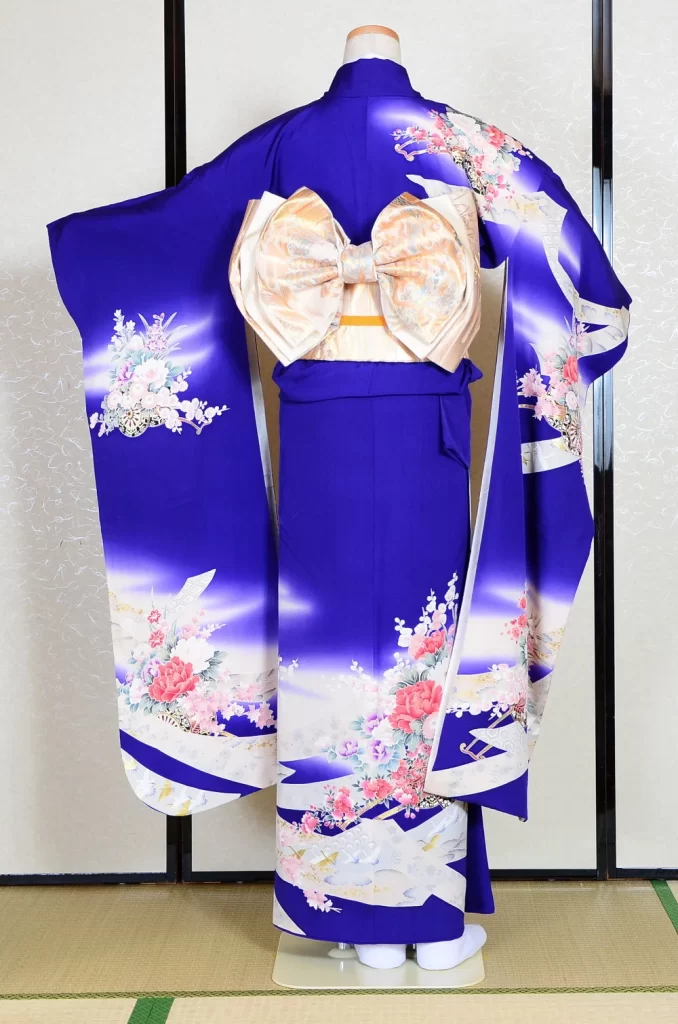 Furisode Kimono Dress Form