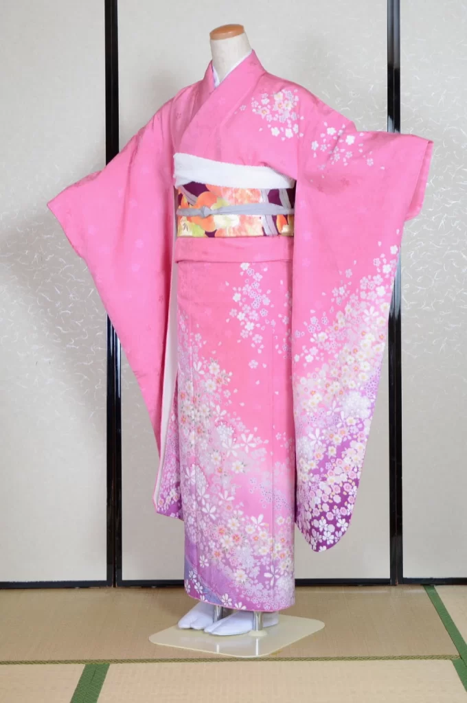 Furisode Kimono FK1-546 Dress Form