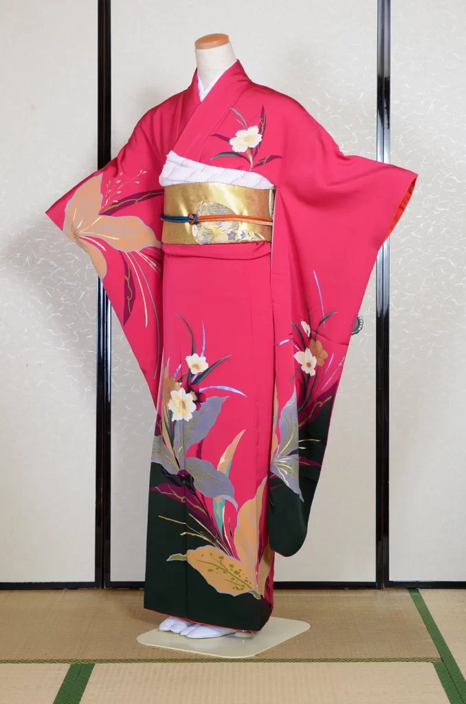 Furisode Kimono FK2-069 Dress Form