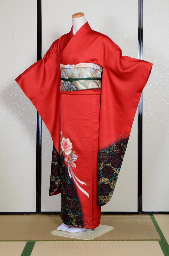 Furisode Kimono FK2-076 Dress Form