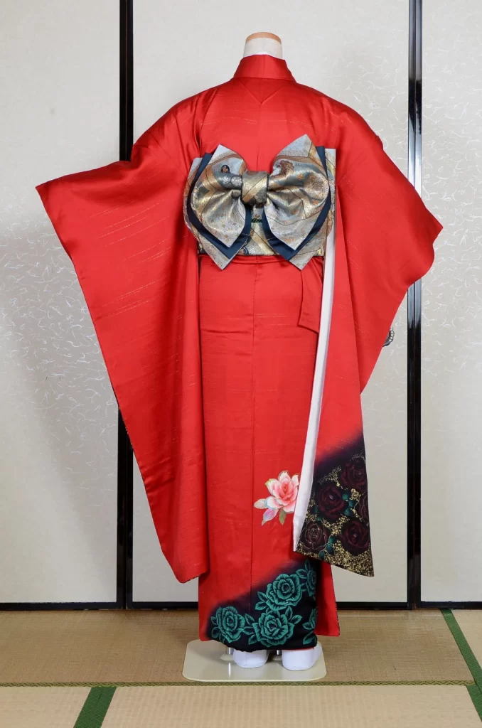 Furisode Kimono FK2-076 Dress Form
