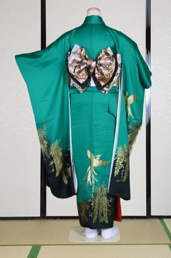 Furisode Kimono FK1-547 Dress Form