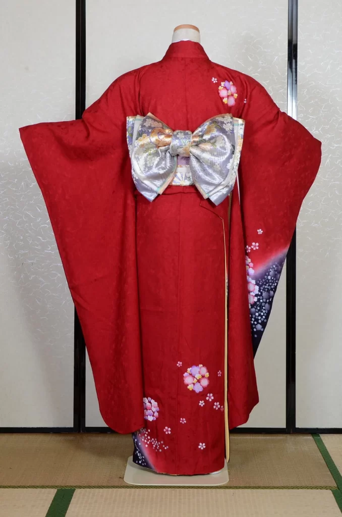 Furisode Kimono FK2-169 Dress Form