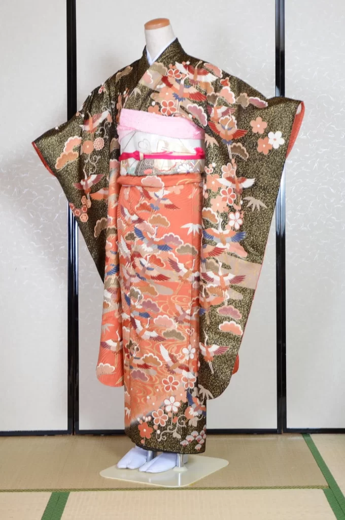 Furisode Kimono FK1-549 Dress Form