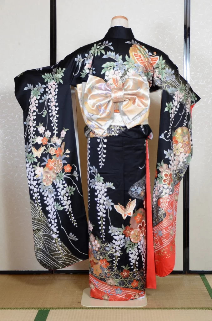 Furisode Kimono FK2-219 Dress Form