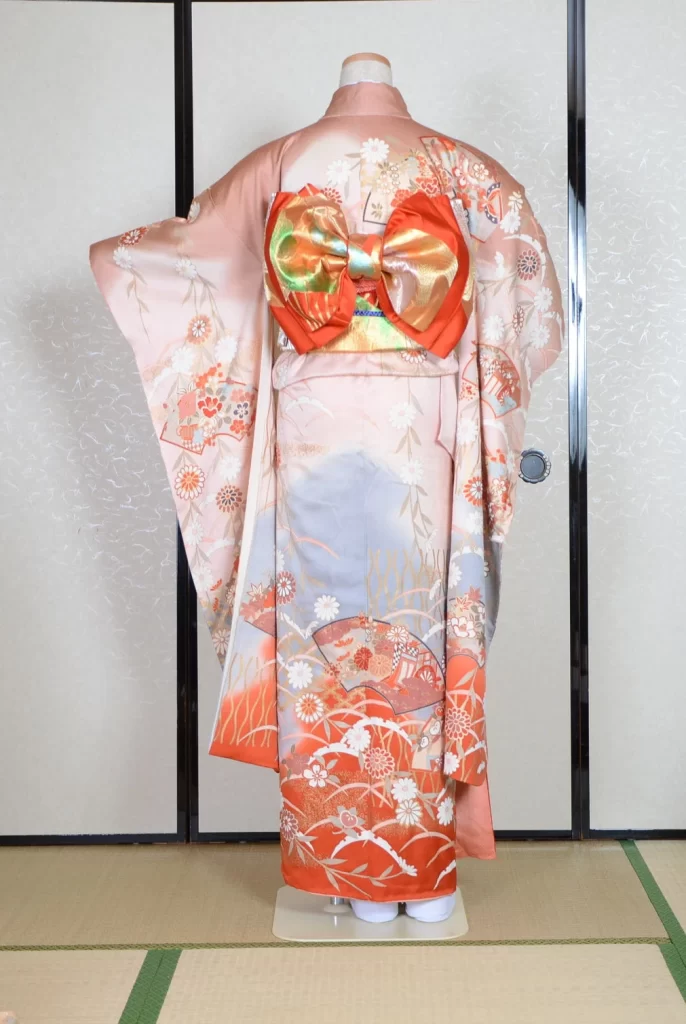 Furisode Kimono FK1-539 Dress Form