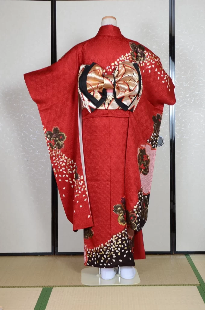 Furisode Kimono FK1-540 Dress Form