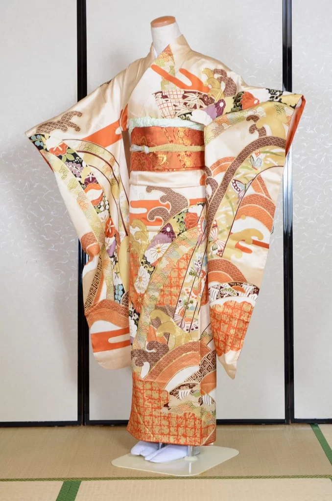 Furisode Kimono FK1-741 Dress Form