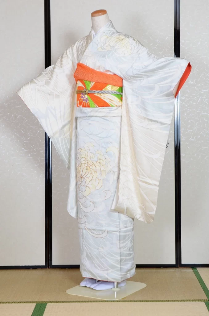 Furisode Kimono FK1-750 Dress Form