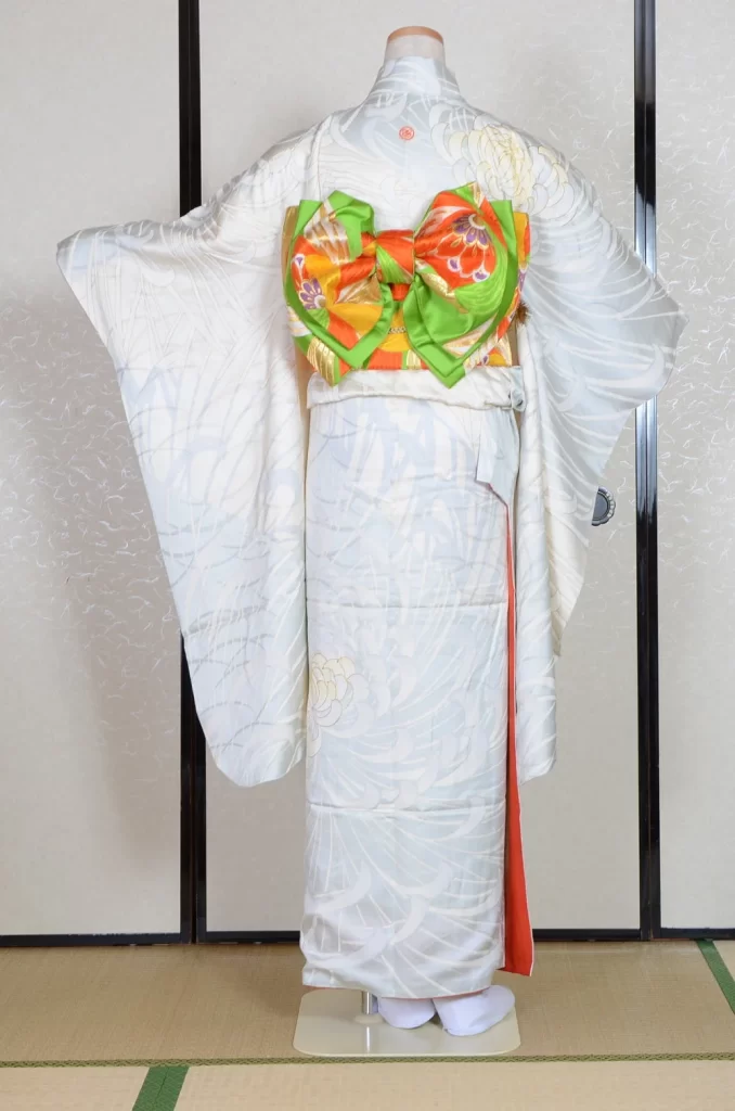 Furisode Kimono FK1-750 Dress Form
