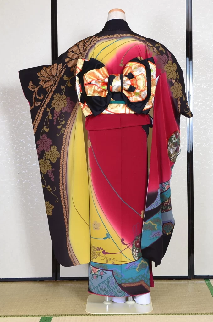 Furisode Kimono FK1-228 Dress Form