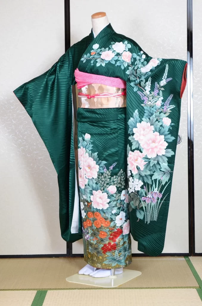 Furisode Kimono FK1-691 Dress Form