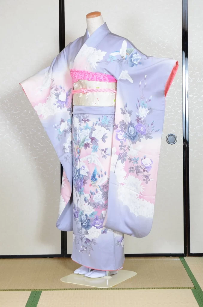 Furisode Kimono FK1-694 Dress Form
