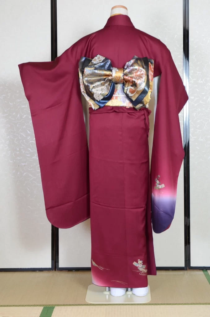 Furisode Kimono FK1-716 Dress Form