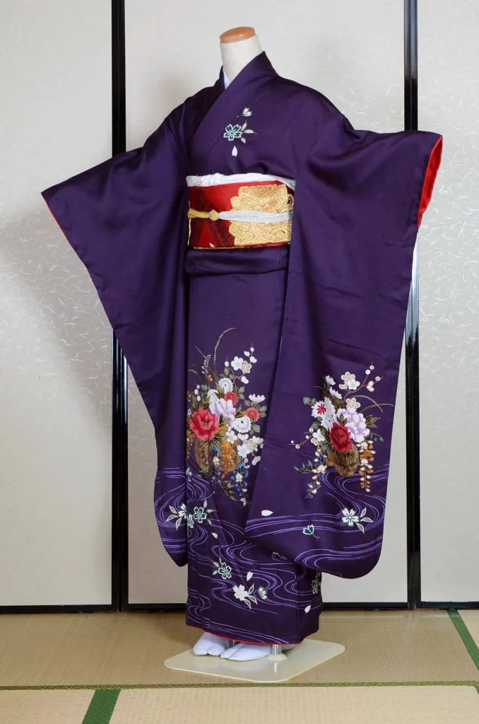 Furisode Kimono FK1-728 Dress Form
