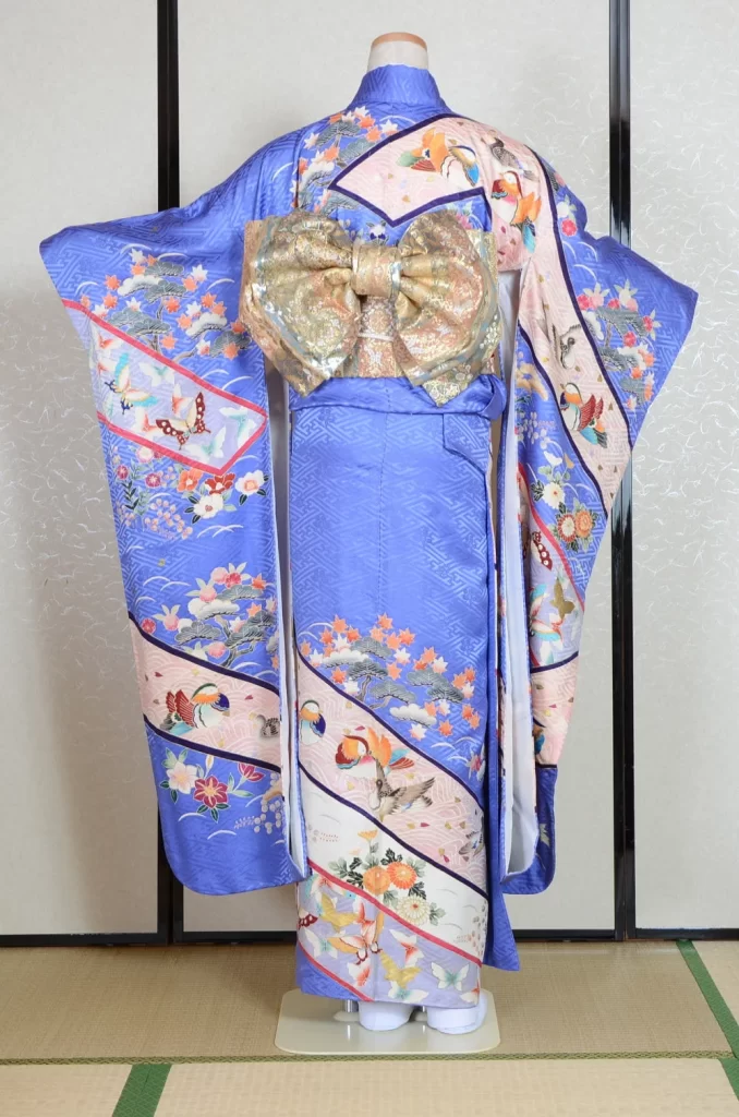 Furisode Kimono FK1-730 Dress Form