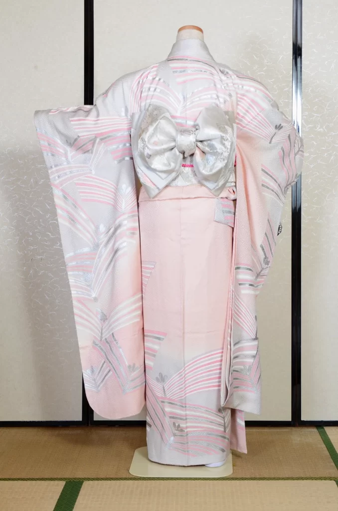 Furisode Kimono FK2-312 Dress Form
