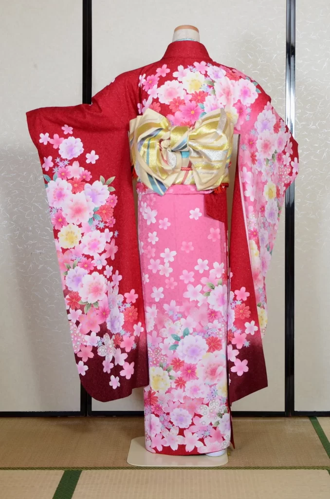Furisode Kimono FK2-313 Dress Form