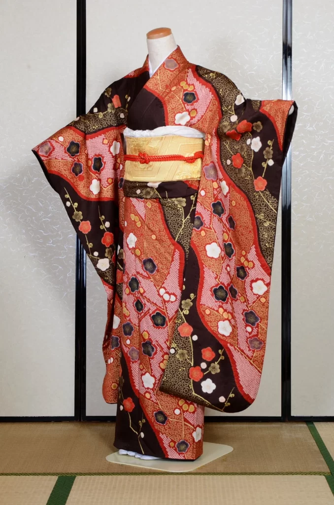 Furisode Kimono FK2-314 Dress Form