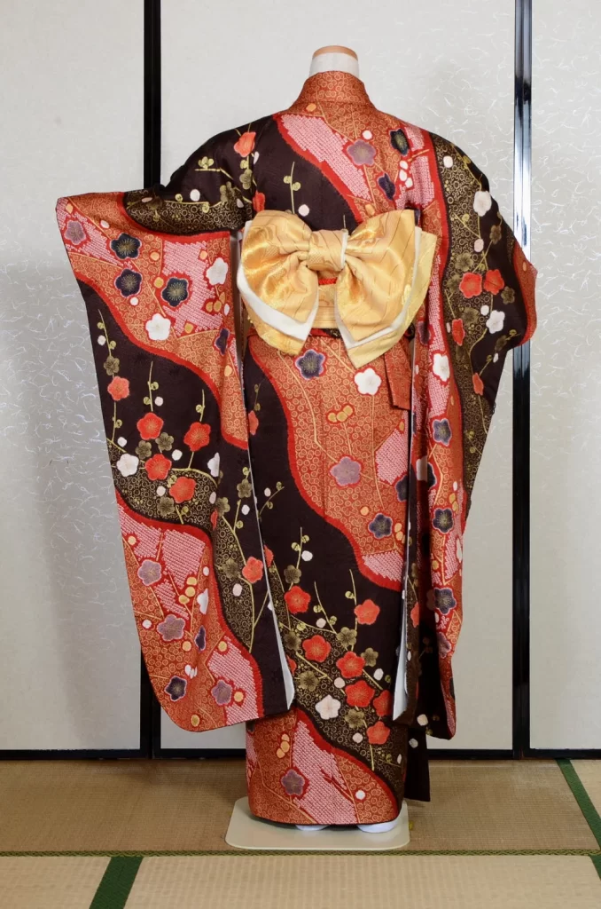 Furisode Kimono FK2-314 Dress Form
