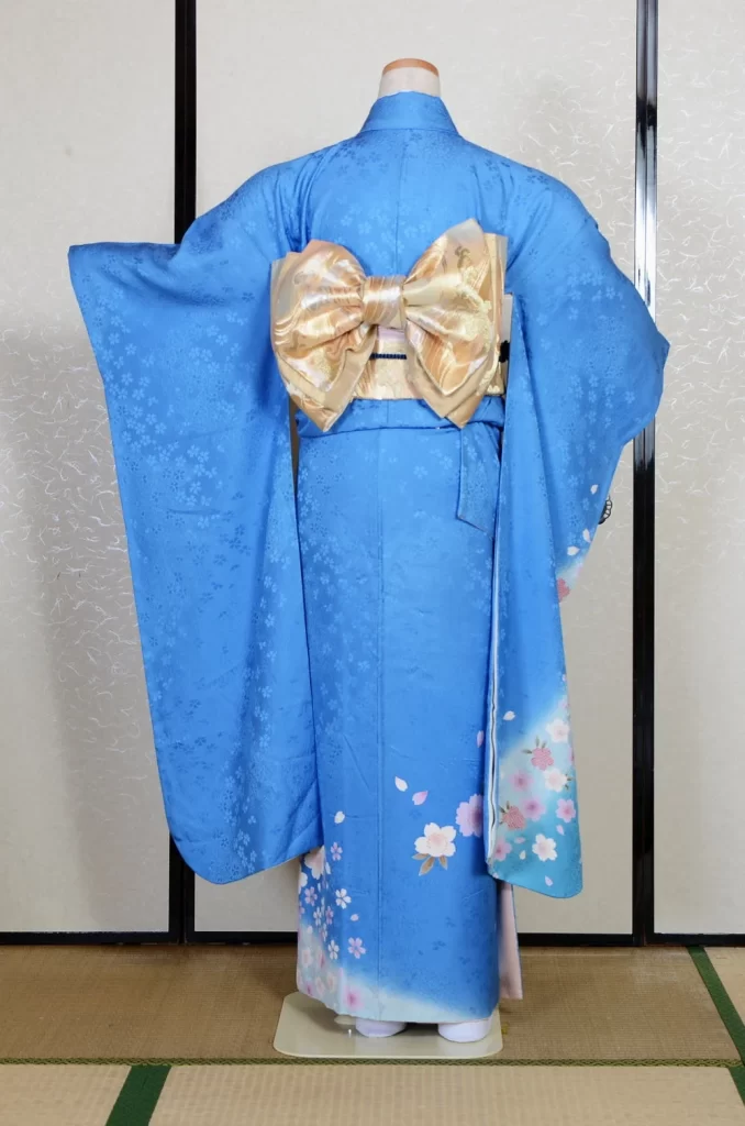Furisode Kimono FK2-322 Dress Form