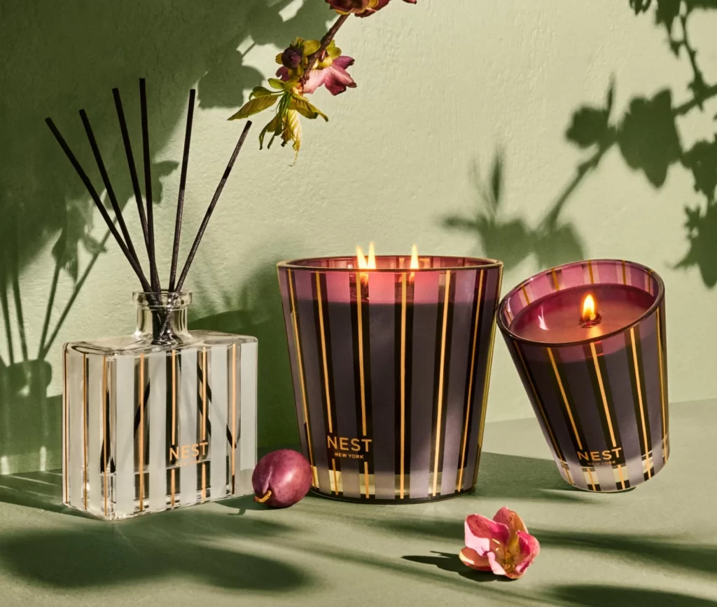 Nest New York Autumn Plum 3-Wick Candle Packaging