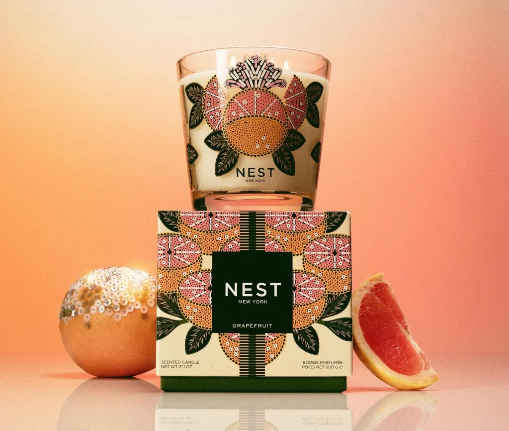 Nest New York Grapefruit Decorative 3-Wick Candle Packaging