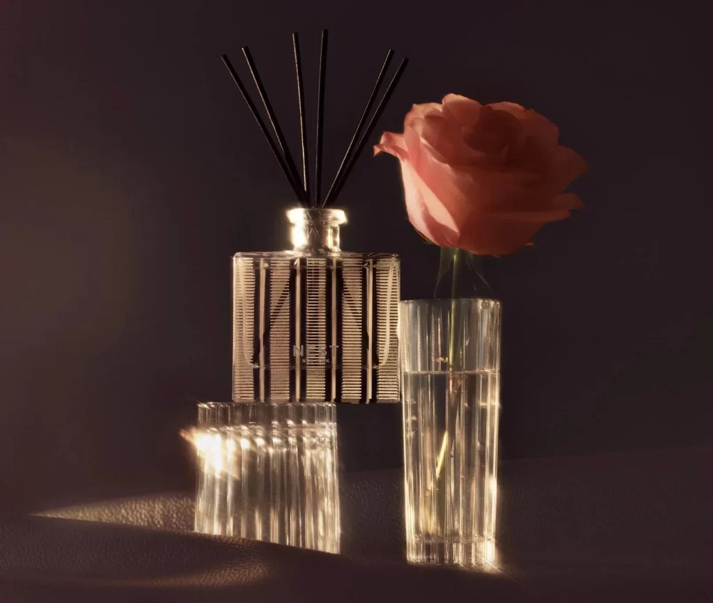Nest New York Rose Noir Oud Liquid Diffuser Packaging