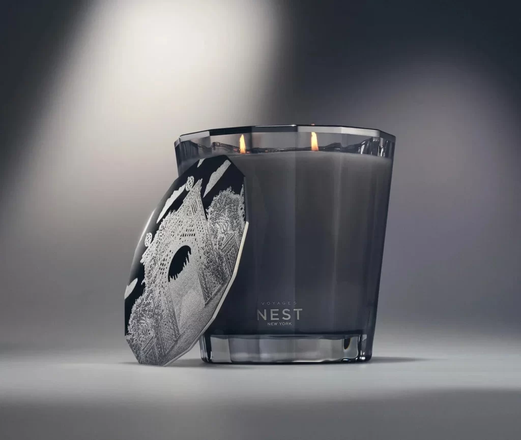 Nest New York VOYAGES Rose Sublime 2-Wick (600g) Candle Packaging