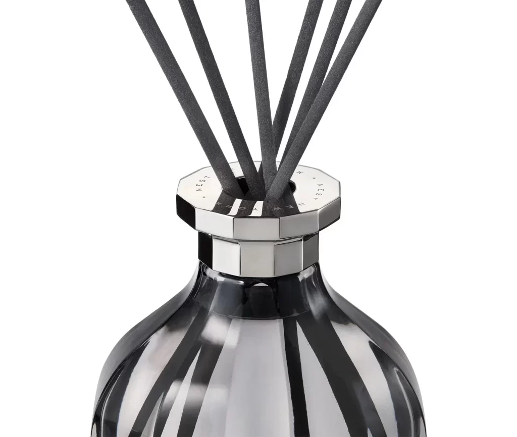 Nest New York VOYAGES Rose Sublime Diffuser Packaging