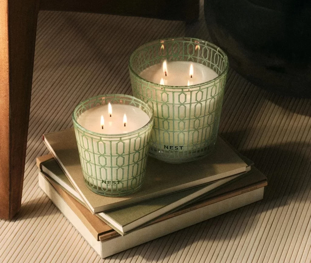 Nest New York Bamboo Decorative 3-Wick Candle Packaging