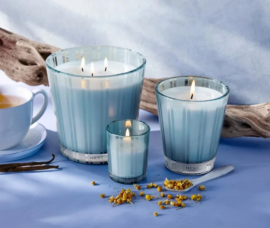 Nest New York Driftwood Chamomile Votive Candle Packaging