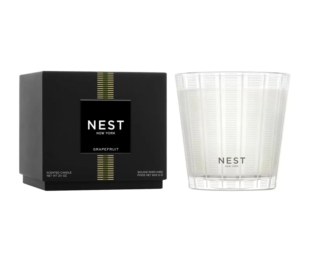 Nest New York Grapefruit 3-Wick Candle Packaging