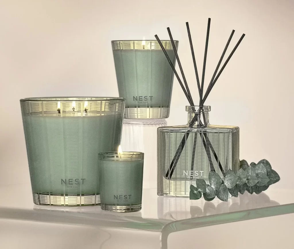 Nest New York Wild Mint Eucalyptus Votive Candle Packaging