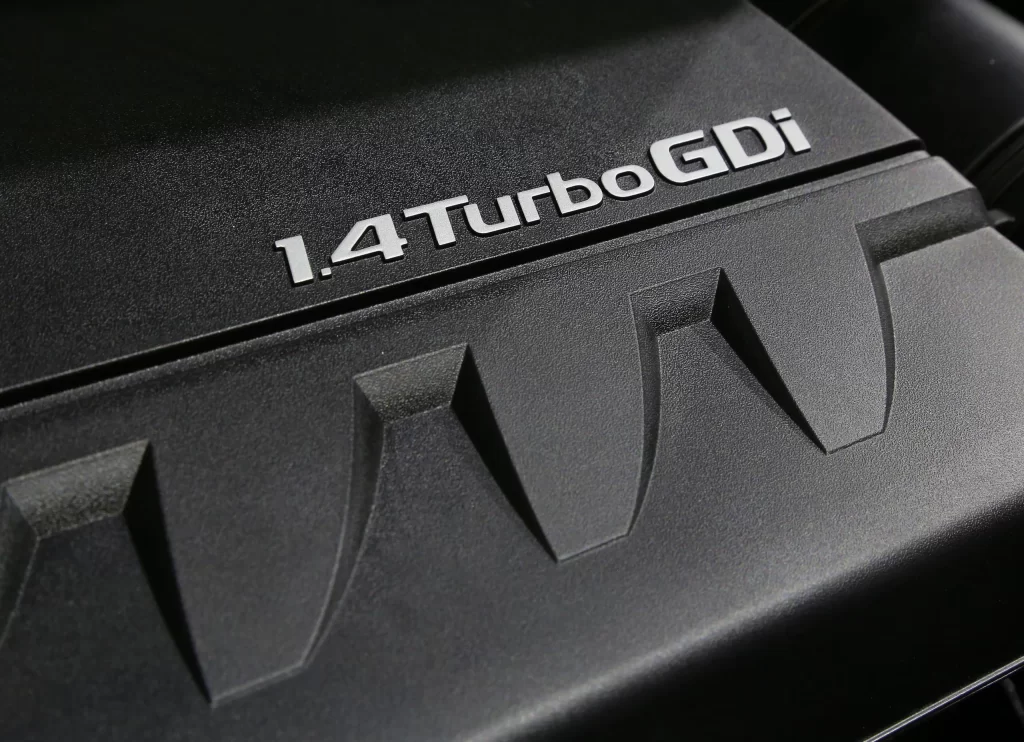 not visible 1.4 Turbo GDi Engine Bay Car Photography
